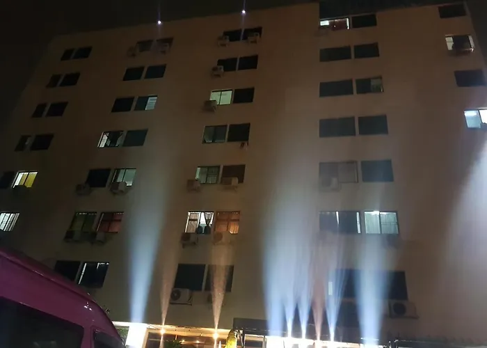 โรงแรมวินบางนา Win Bangna Hotel 3*